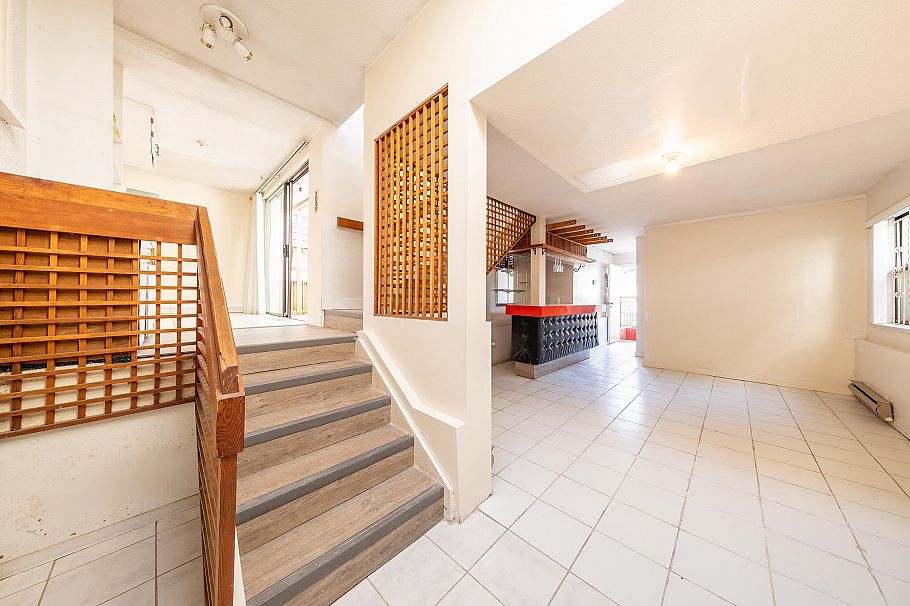 3247 Napier Street Vancouver, BC - 11