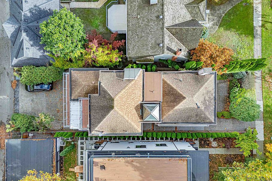 3191 W 23rd Avenue Vancouver, BC - 39