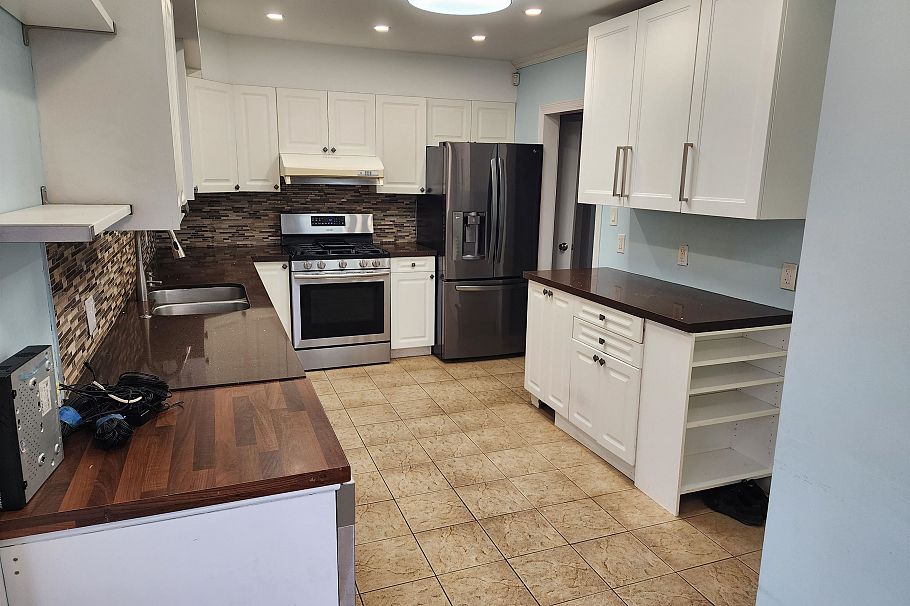 165 E 55th Avenue Vancouver, BC - 11