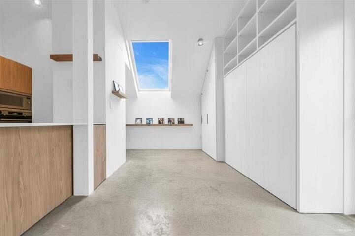 3 829 Keefer Street Vancouver, BC - 3