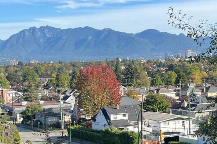 2806 W King Edward Avenue Vancouver, BC - 37