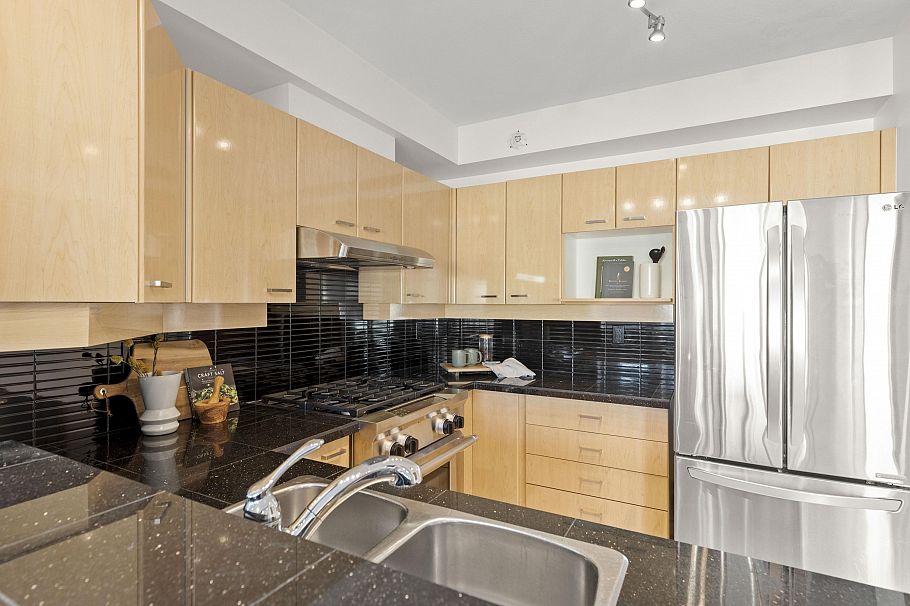 612 2228 Marstrand Avenue Vancouver, BC - 14