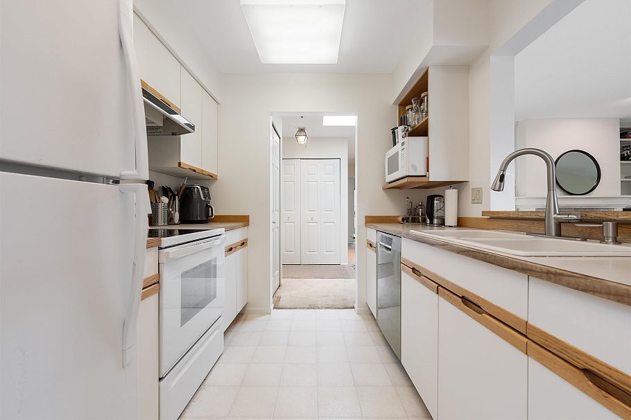 E403 628 W 12th Avenue Vancouver, BC - 13