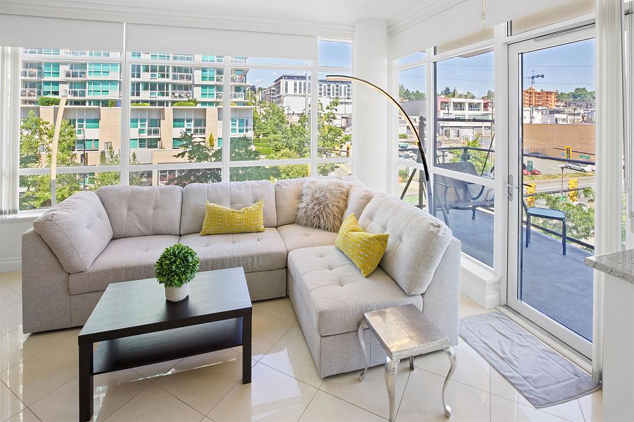 502 172 Victory Ship Way North Vancouver, BC - 2