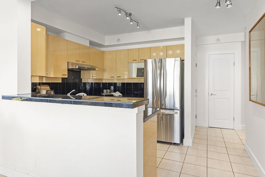 612 2228 Marstrand Avenue Vancouver, BC - 11