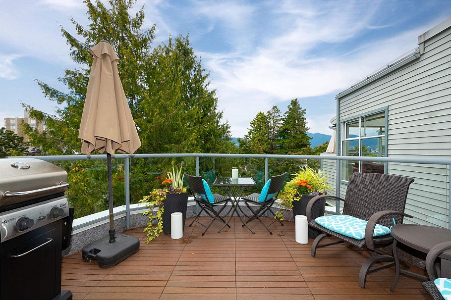 402 2250 W 3rd Avenue Vancouver, BC - 4