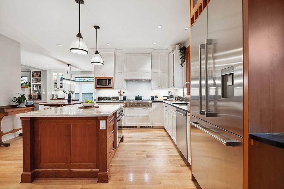 346 E 5th Street North Vancouver, BC - 15