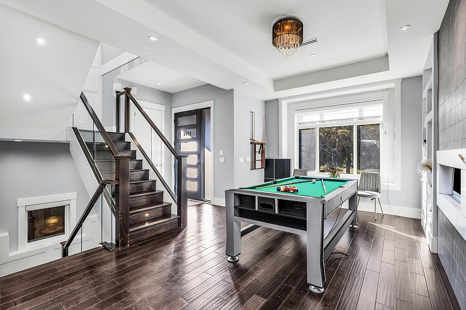 7380 Ontario Street Vancouver, BC - 3