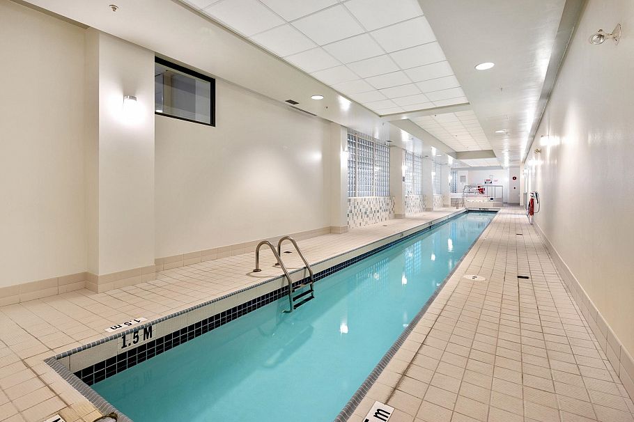 100 1688 Robson Street Vancouver, BC - 27