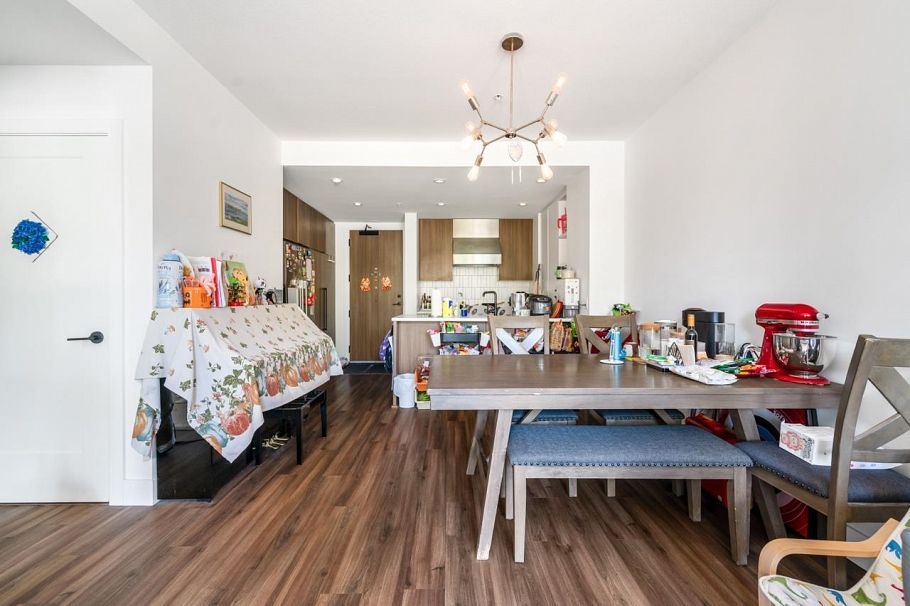 205 6933 Cambie Street Vancouver, BC - 7