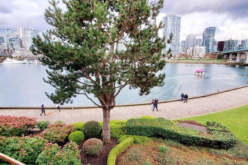 311 1859 Spyglass Place Vancouver, BC - 7