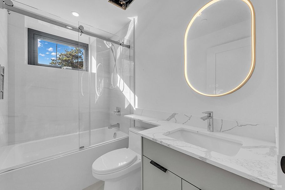 8420 Wiltshire Street Vancouver, BC - 20