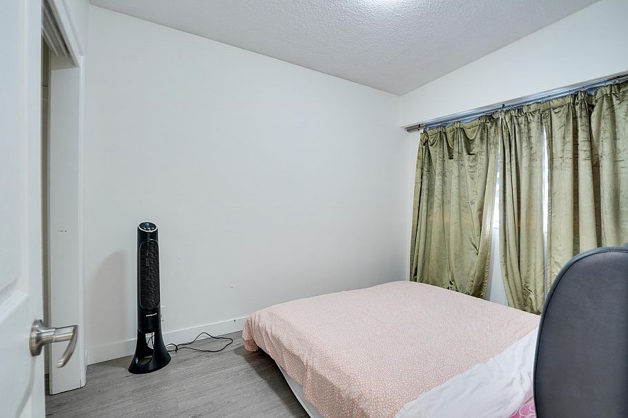 1726 Penticton Street Vancouver, BC - 9