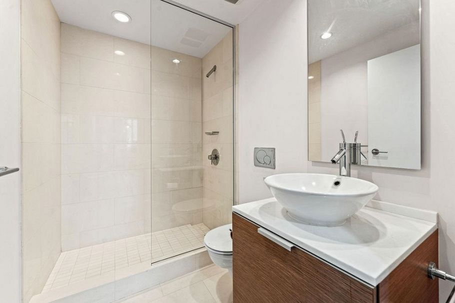 2505 1111 Alberni Street Vancouver, BC - 27