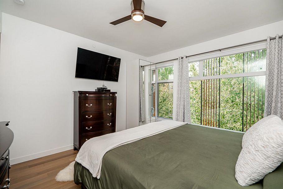 102 1205 Harold Road North Vancouver, BC - 16