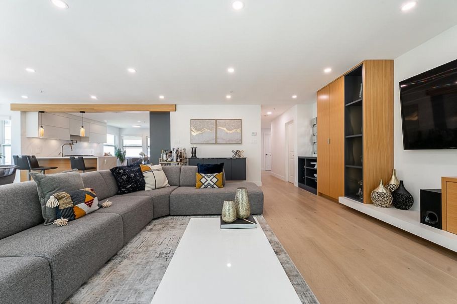 11 2425 Edgemont Boulevard North Vancouver, BC - 6