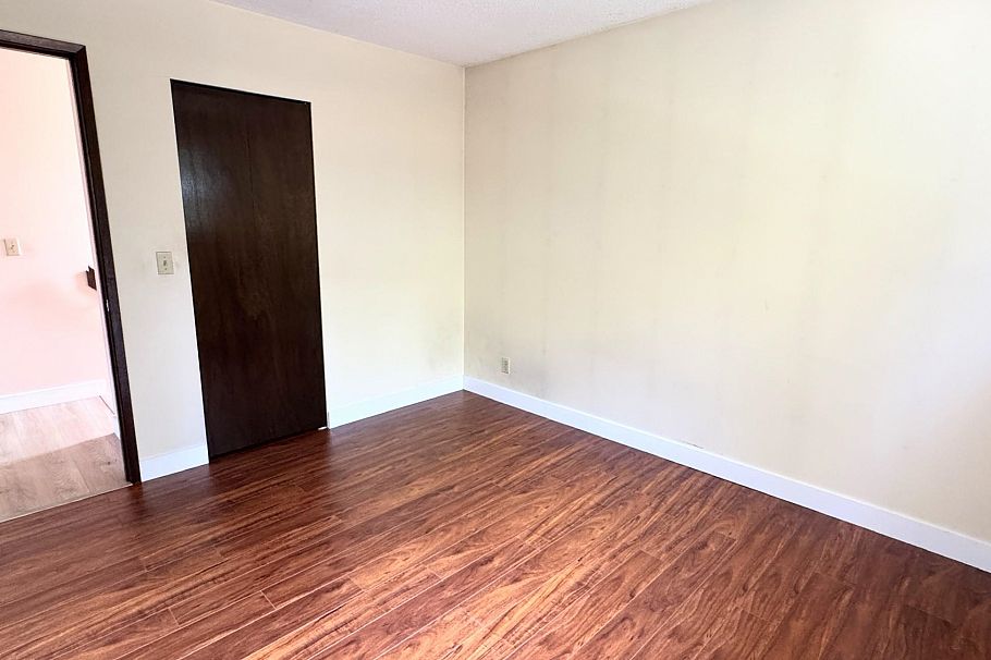 5770 Sherbrooke Street Vancouver, BC - 17