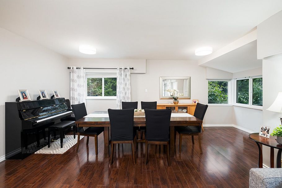 4233 Capilano Road North Vancouver, BC - 9