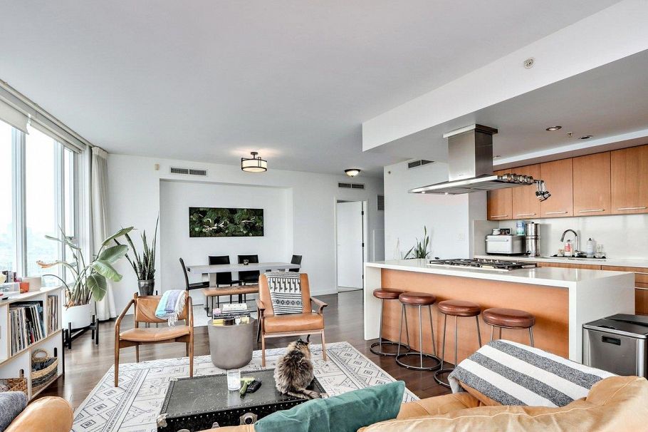 2701 8 Smithe Mews Vancouver, BC - 11