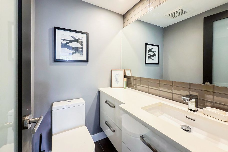 209 2140 Briar Avenue Vancouver, BC - 7