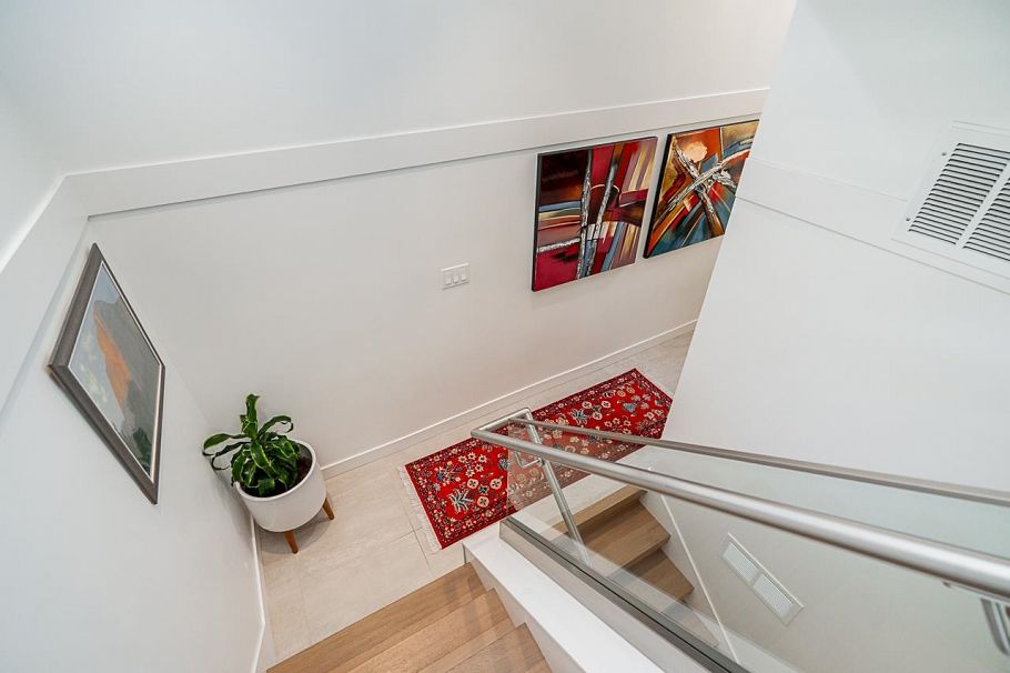 102 1205 Harold Road North Vancouver, BC - 27