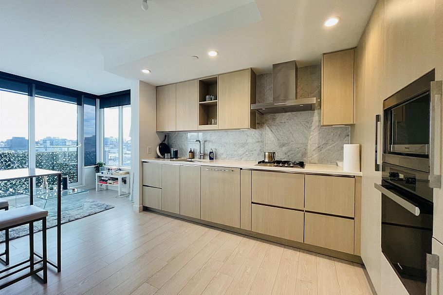 1214 1768 Cook Street Vancouver, BC - 4