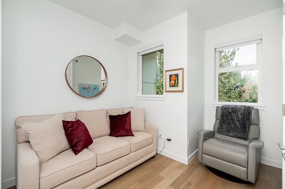 102 1205 Harold Road North Vancouver, BC - 19