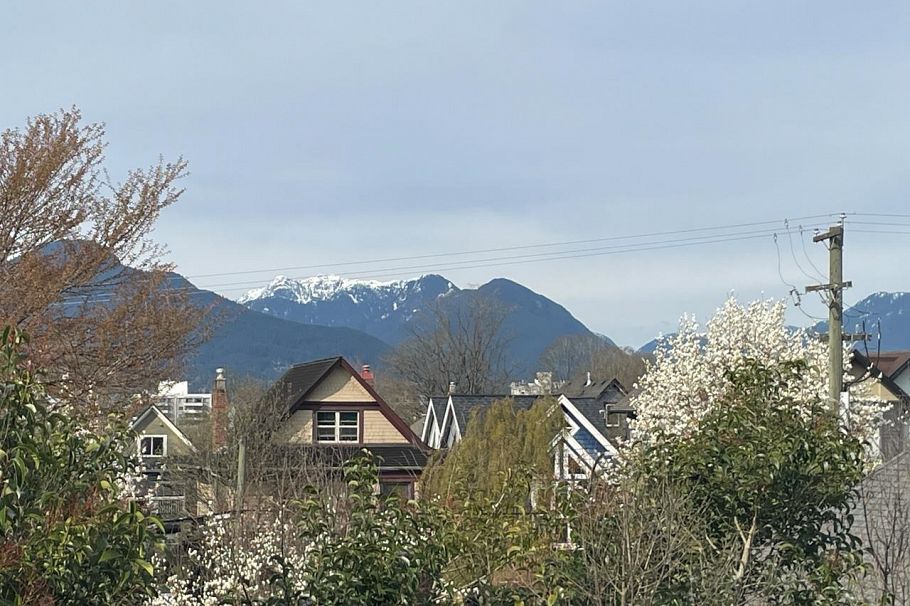 403 1617 Grant Street Vancouver, BC - 26