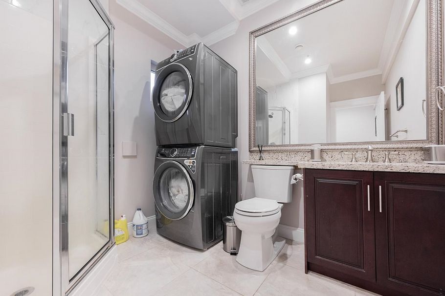 2817 Oliver Crescent Vancouver, BC - 28