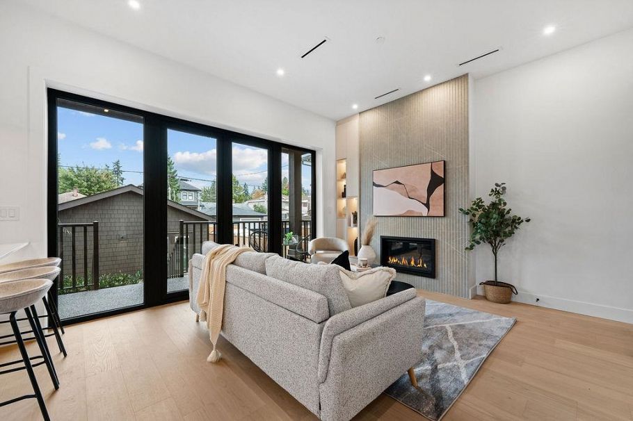 6892 Brooks Street Vancouver, BC - 4