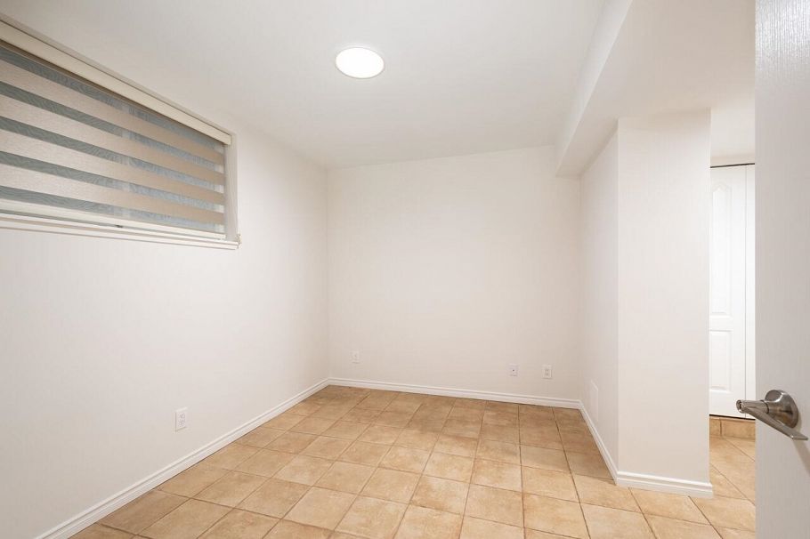 4080 St. Pauls Avenue North Vancouver, BC - 28