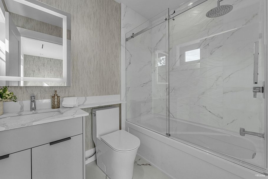 8420 Wiltshire Street Vancouver, BC - 19