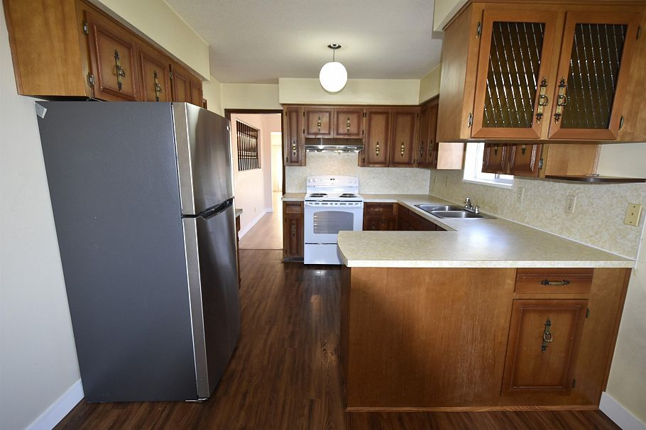 5770 Sherbrooke Street Vancouver, BC - 23