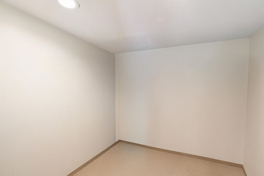 1386 Tatlow Avenue North Vancouver, BC - 20