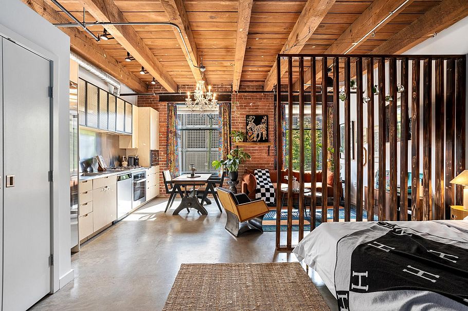 310 55 E Cordova Street Vancouver, BC - 1