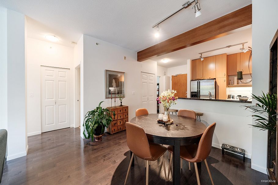 109 580 Raven Woods Drive North Vancouver, BC - 11