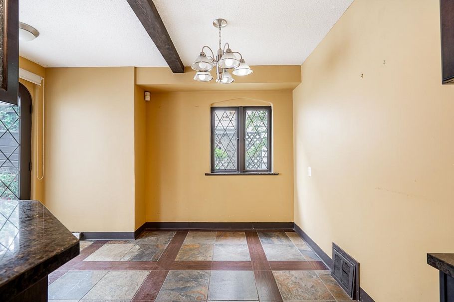 2806 W King Edward Avenue Vancouver, BC - 17