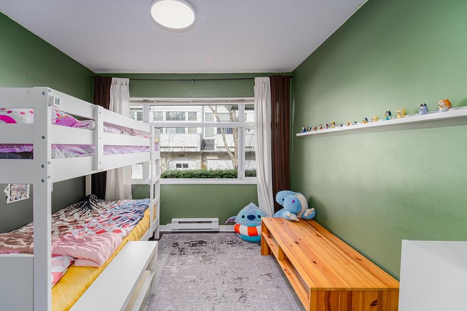 1 3586 Rainier Place Vancouver, BC - 19