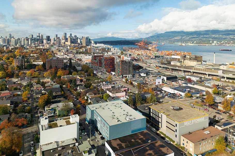 307 1220 E Pender Street Vancouver, BC - 36