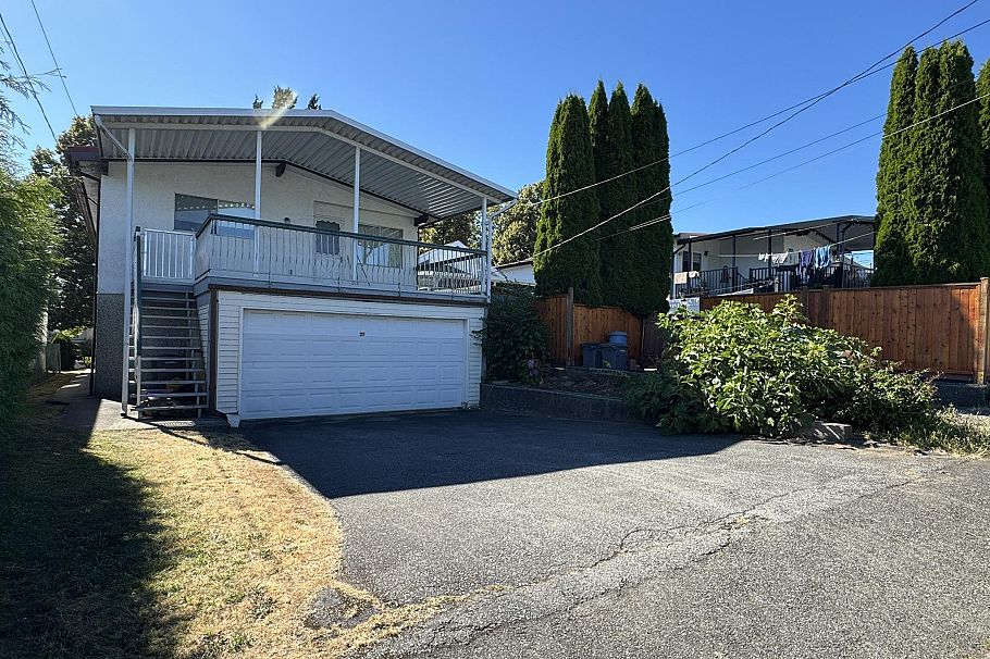 5770 Sherbrooke Street Vancouver, BC - 29