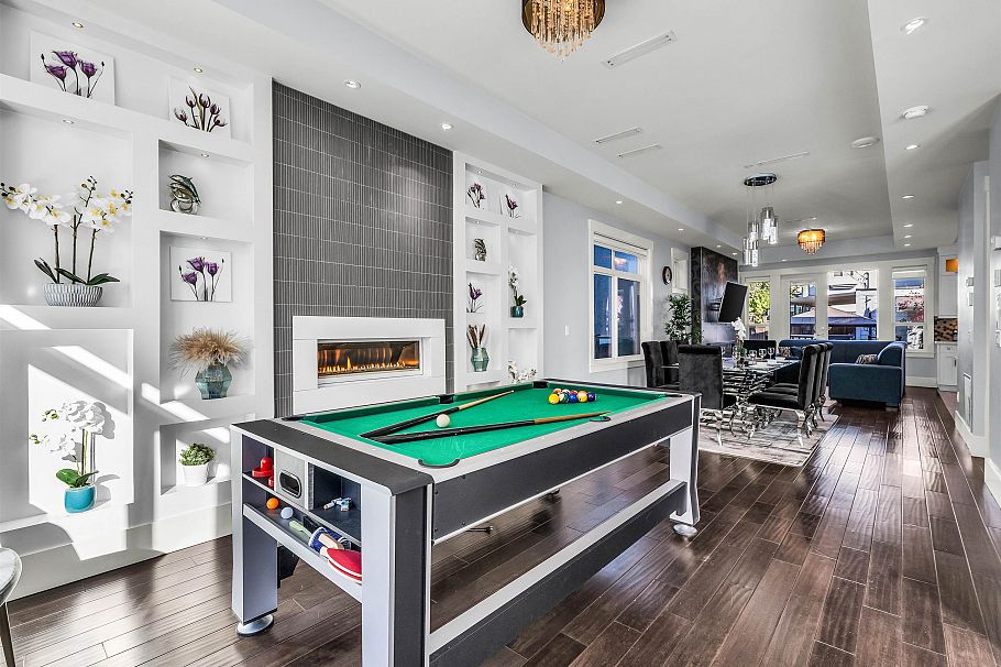 7380 Ontario Street Vancouver, BC - 4