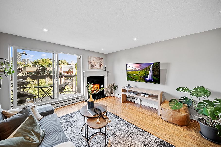 17 1345 W 4th Avenue Vancouver, BC - 1