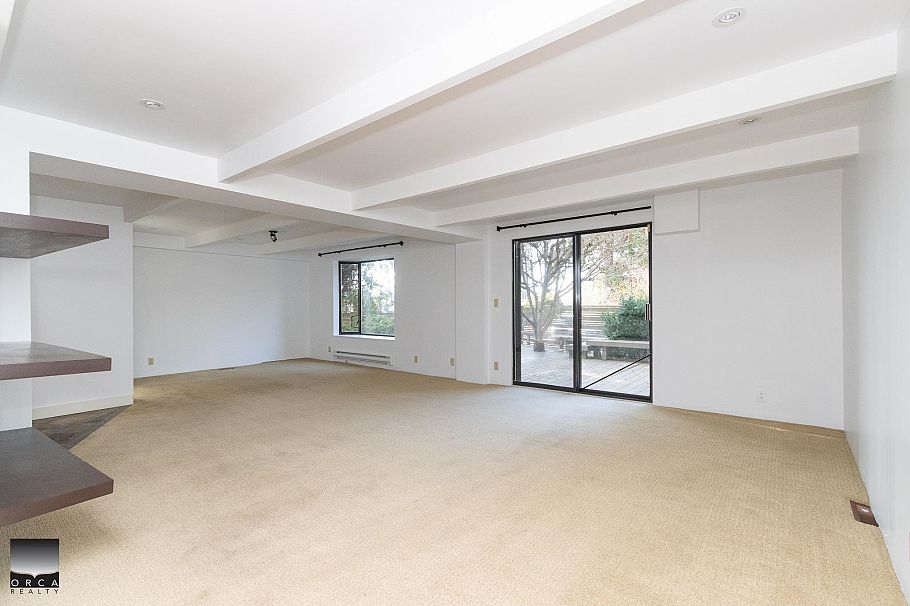 4524 Marineview Crescent North Vancouver, BC - 35