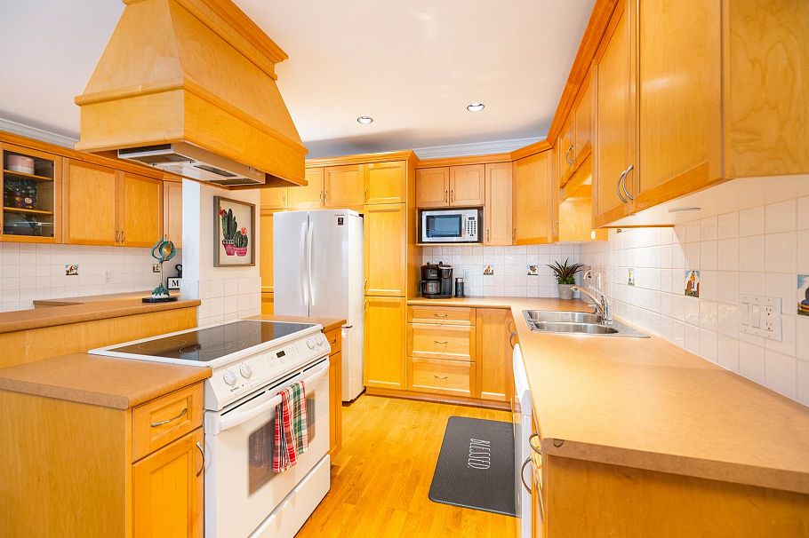 301 1235 W 15th Avenue Vancouver, BC - 5