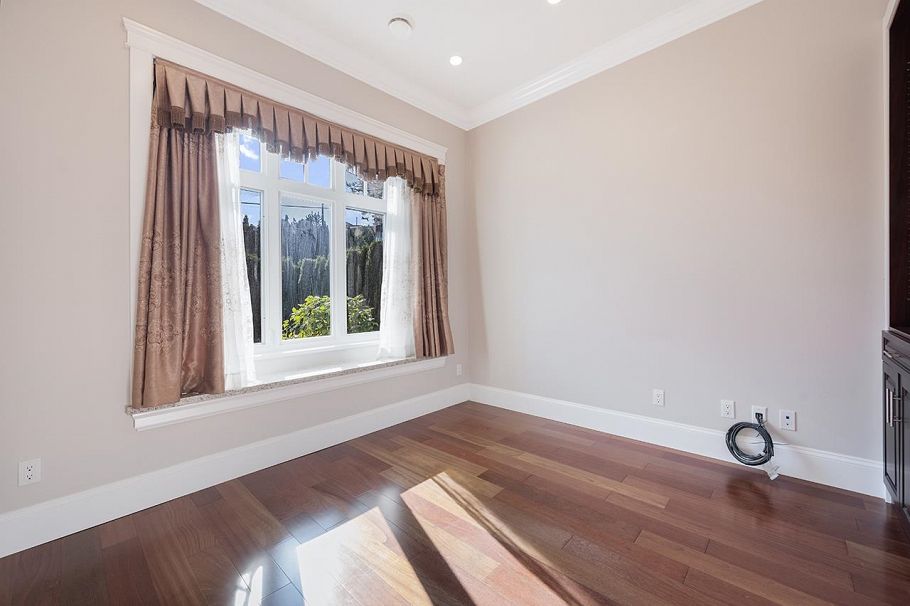 2817 Oliver Crescent Vancouver, BC - 7