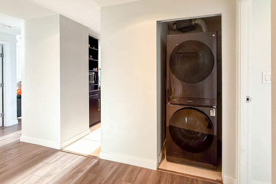 2703 638 BEACH CRESCENT, Vancouver BC V6Z 3H4 Vancouver, BC - 3