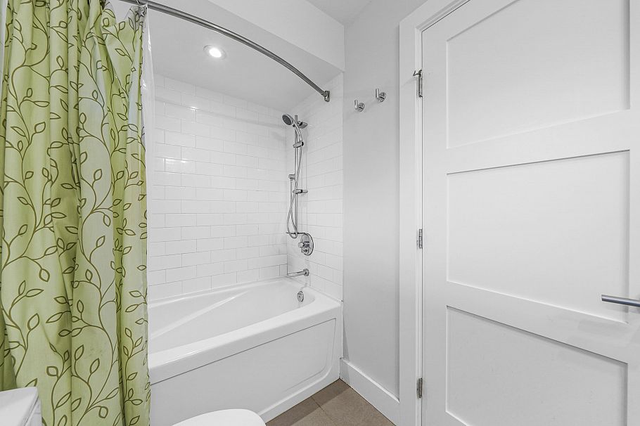 5154 Ranger Avenue North Vancouver, BC - 32