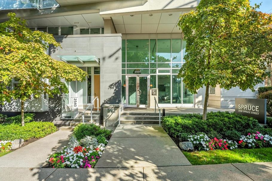 502 2550 Spruce Street Vancouver, BC - 24