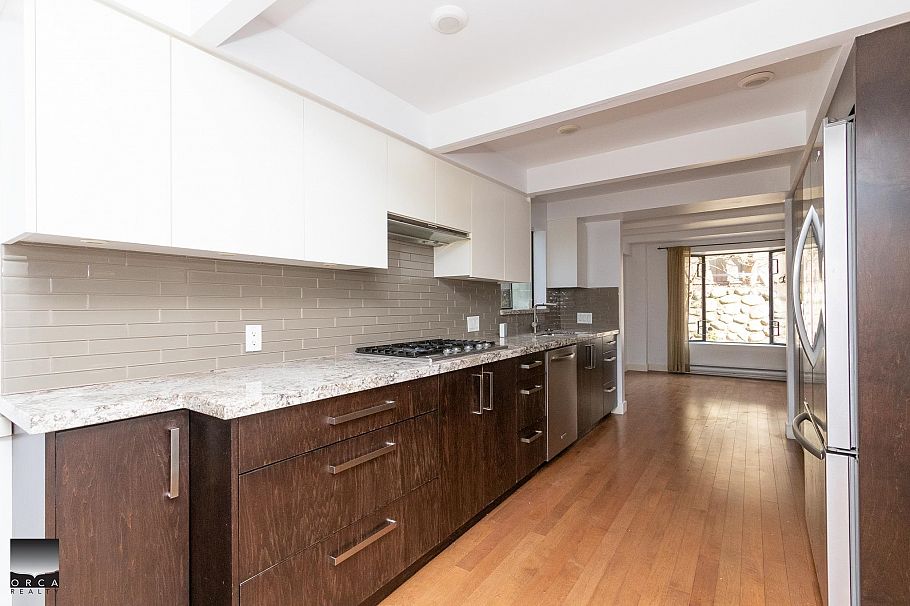 4524 Marineview Crescent North Vancouver, BC - 6