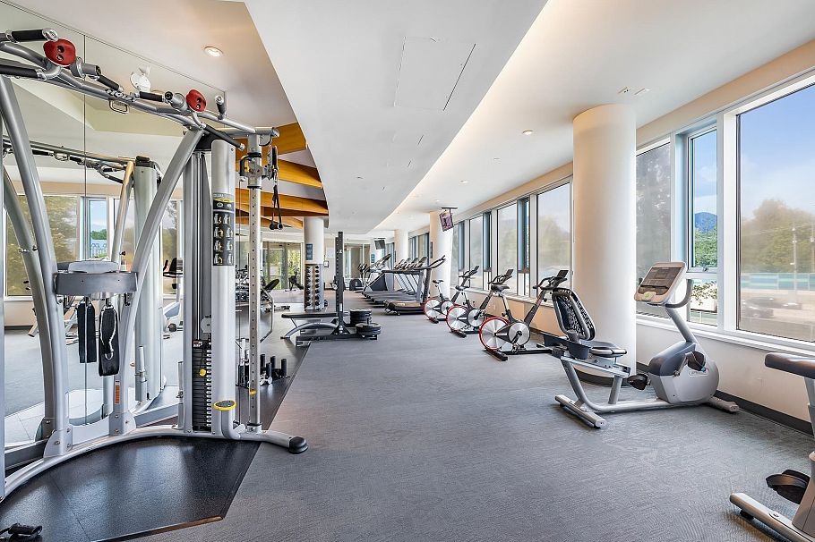 1702 1550 Fern Street North Vancouver, BC - 35